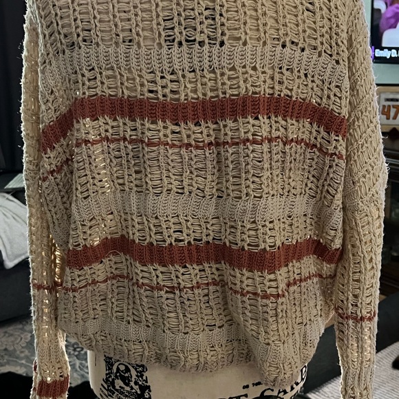 Urban Outfitters open knit cropped stripe sweater - Picture 3 of 5